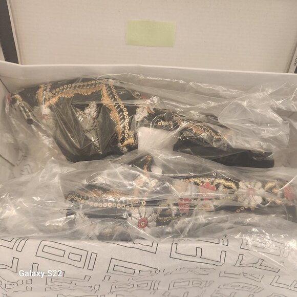 E8 By Miista Embroidered "Poppy" Mules. NIB. Size 6 - Picture 9 of 9